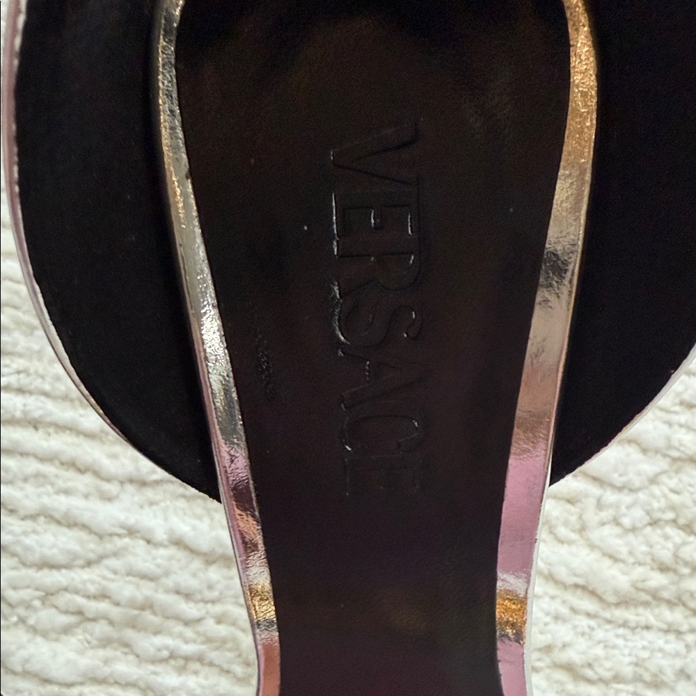 Versace Silver Heels with Gold Chain Accents size 41 - Picture 10 of 15